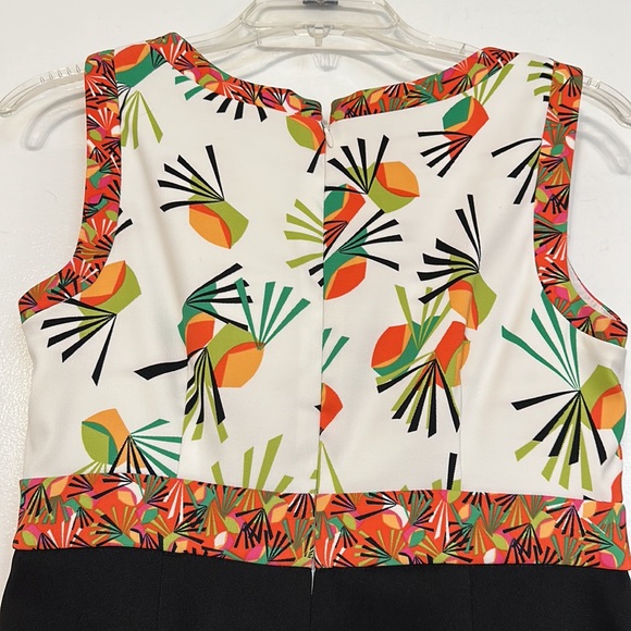 Beautiful AGB Sleeveless Dress - Picture 7 of 8